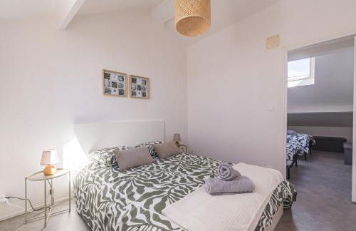 Tys Home, maison spacieuse avec parking - Foto 28