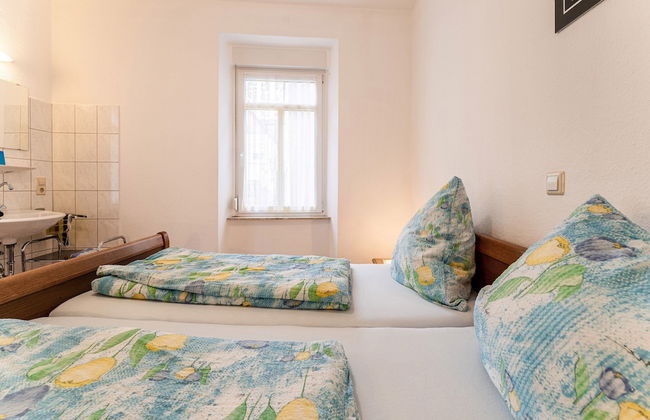 Home for 5 Persons in 1350 Year Old Mosel Town - Foto 5