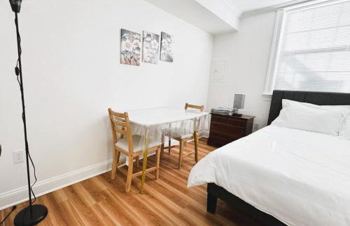 Entire 4 bedroom familyfriendly basement apartment, MetroWalk - Foto 20