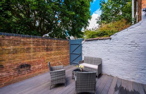 Faulkner House - Photo 32