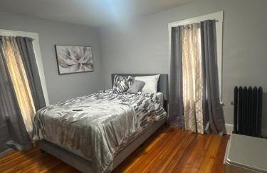 Newly Renovated Single Family Home - Foto 33