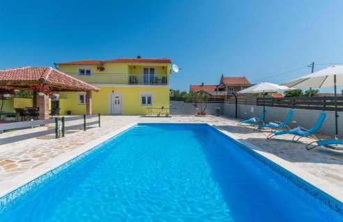 Awesome Apartment In Gornje Rastane - Foto 13