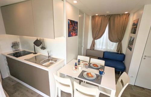 Mobile Home on Lago Maggiore - Direct Beach Access M3 - Foto 16