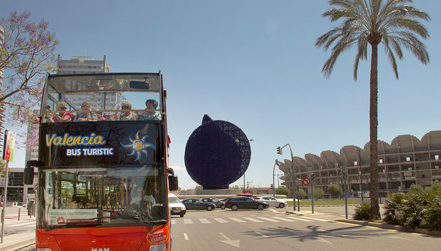 Valencia Tourist Bus - Photo 2