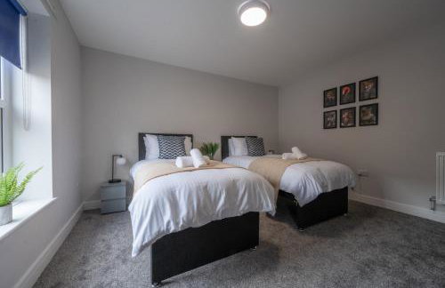 3 bedroom Cannock flat ideal for groups - Foto 25