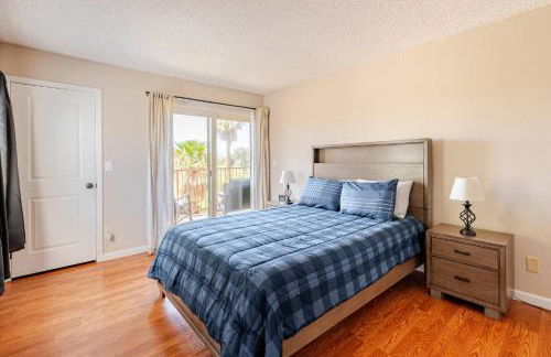 Condo with Golf Course & Camelback Mountain Views - Foto 23