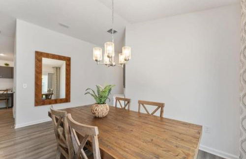 Large 3 bedroom with Pool and Golfcart - Foto 58