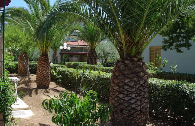 Beautiful Apartment for 5 People in Residence - Foto 34