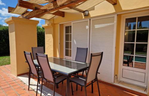 RENT4REST GOLF LOVERS PARADISE 4BR VILLA WITH Pool - Foto 3