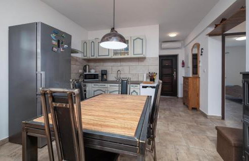 Gorgeous Home In Koromacno With Wifi - Foto 20