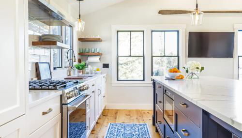 Renovated kitchen less than 2 miles to Beach! - Foto 2