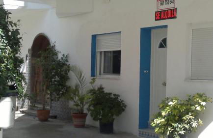 un barco en tierra - Foto 2