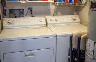 Dog Friendly Oasis Private Hot Tub with Sauna - Photo 15