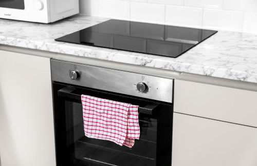 Stylish 2 Bed Apartment - Smart TV - WIFI - Jewellery Quarter 3AH - Foto 26