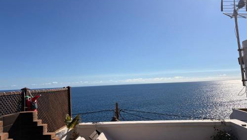 Penthouse Maines View - Photo 2