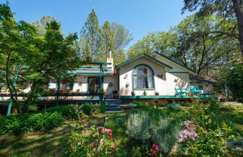 On 10 Acres! Serene Nevada City Retreat w/ Hot Tub - Foto 1