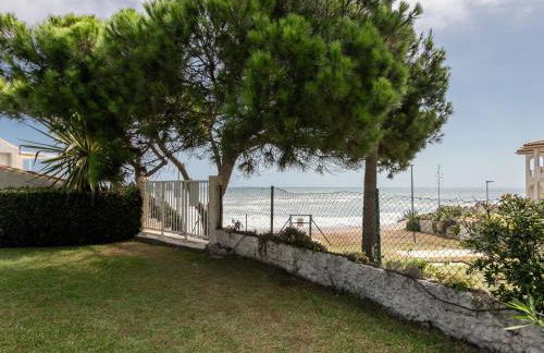 Apartment First Line Arena Beach by Interhome - Photo 26