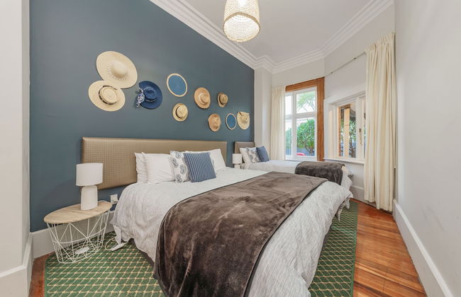 Esplanade Apartments - Photo 3