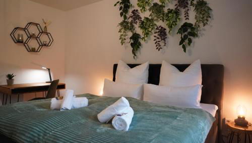 Design-Apartment I direkt im Zentrum von Bad Krozingen I Boxspring I Terrasse mit Garten & direktem Parkplatz I Boxspring I Nespresso - Foto 3