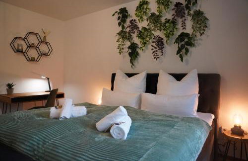 Design-Apartment I direkt im Zentrum von Bad Krozingen I Boxspring I Terrasse mit Garten & direktem Parkplatz I Boxspring I Nespresso - Foto 3