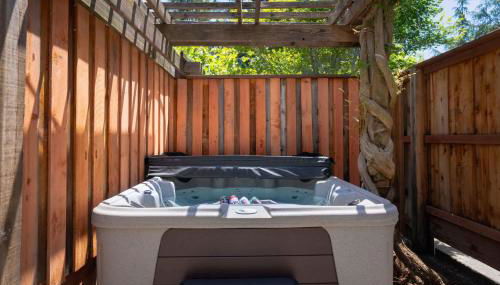 Luxury Wine Country Cigar Lounge King Suite BBQ - Foto 4