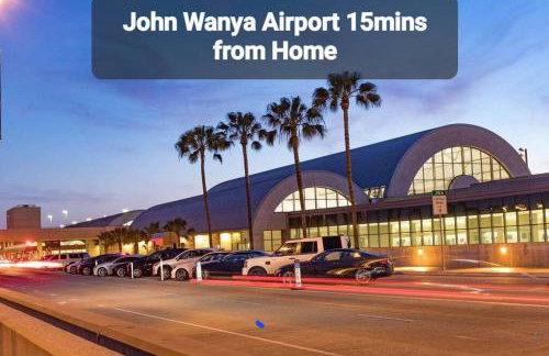 H&H New Built 2023 Hidden Gem Heart of OC 3 Queen Beds - Foto 57