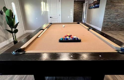 Lux Private Home - Pool, Billiards, 8 Smart TVs, Board Games, Cotton Bedding - The Stone Sanctuary at McCullough Hills Trailhead - Foto 75