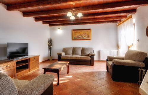 Holiday Home in Golas With Private Pool - Foto 26