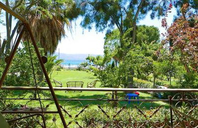 Amarynthos Beachfront Vacation House with garden - Foto 28