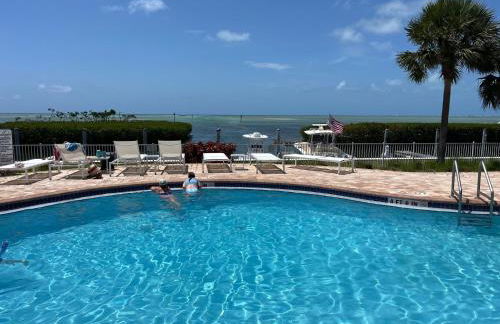 Anglers Reef Islamorada 2BR 3BA Oceanview Home in Gated Community With Resort Style Pool, Private Beach and Marina - Foto 20