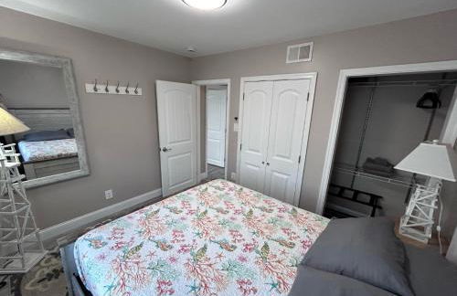 Beach Block Parking Modern Decor Porch - Foto 32