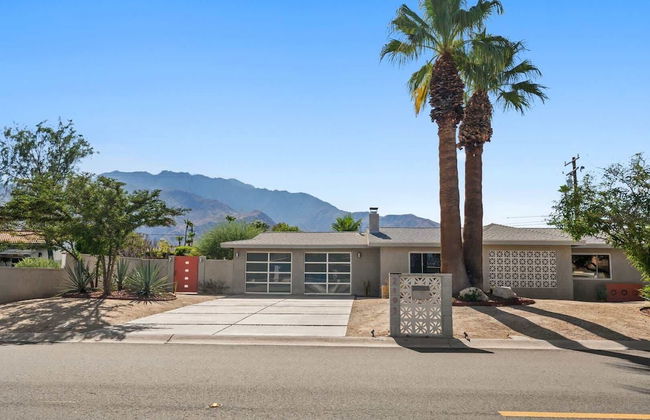 3 BDR Desert Oasis in the Heart of Palm Springs! - Foto 57