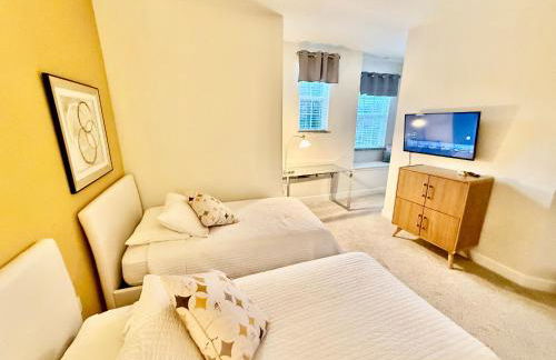 Grand Retreat 3BR Townhouse near Disney Parks - Foto 22