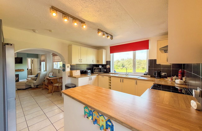 Maytree Cottage - 4 Bedroom Holiday Home - Tenby - Foto 25