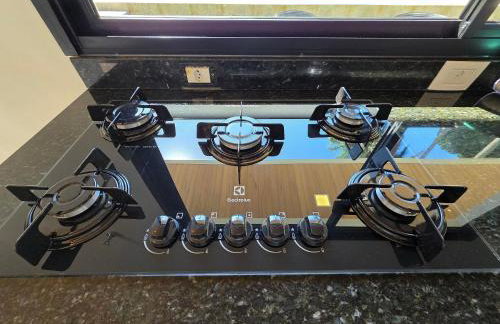 2 suítes e 2 quartos bairro tranquilo prox centro - Foto 19