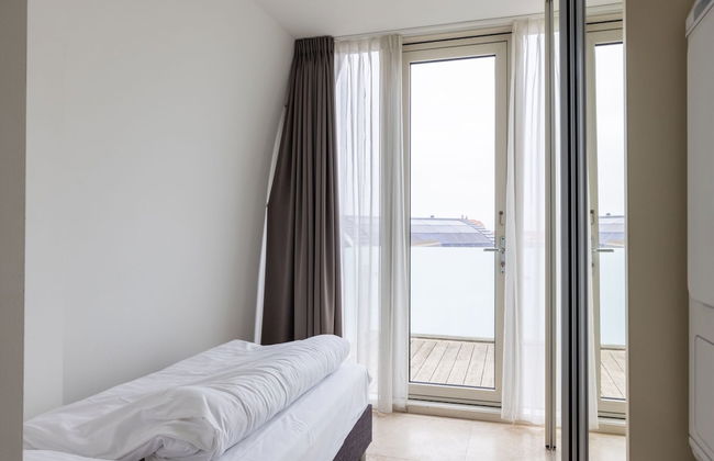 Luxury Apartment in a Residence Right on the Boulevard and the Beach - Foto 14