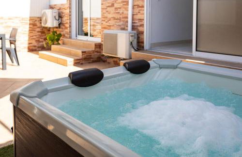 Zurrinha Holidays With Jacuzzi - Foto 5