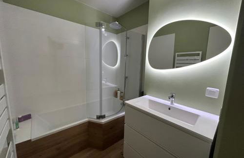 T2 Cosy et calme en plein centre - Foto 6