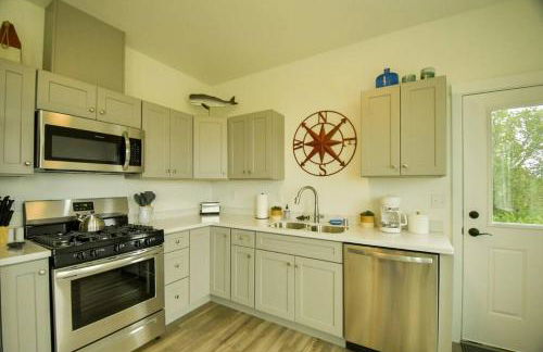 Rockfish Retreat at Kachemak Bay Kabins - Photo 14