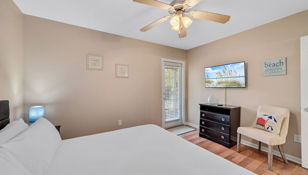 Charming Condo With Luxe Amenities Less Than 10 Minutes From the Beach - Foto 4, Habitación