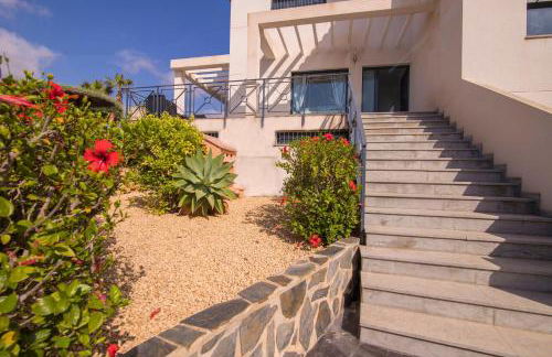 Villa moderna con piscina - Photo 8