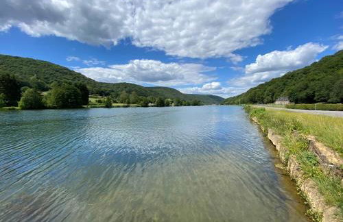 Tiny House dans les Bois Une Évasion Cozy pour Deux ! - Foto 23