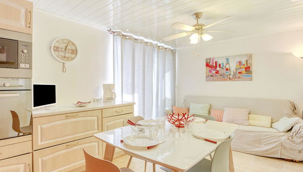 Apartment Les Portes de la Plage by Interhome - Foto 2, Living Room