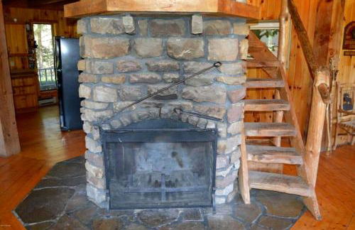 Upscale Rustic Cabin Surrounded by Spacious Pennsylvania Countryside near Pine Creek Gorge - Foto 23