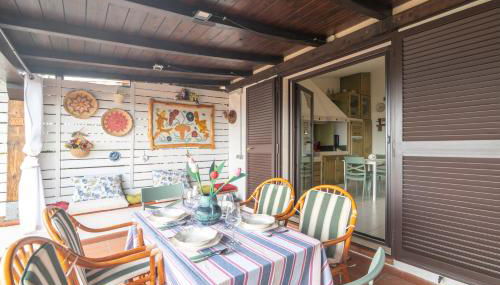 Rosemary House - Photo 4