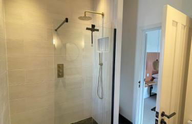 Renovated Barn with Pond View - Foto 12