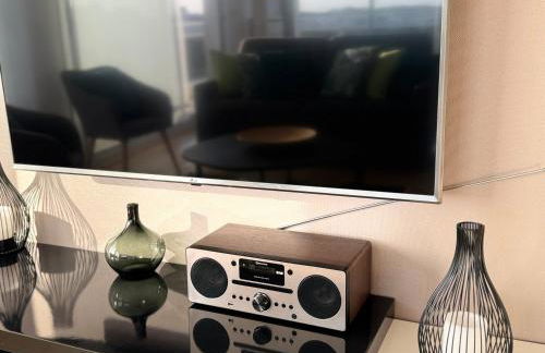 Appt 4 pers, centre-ville tout à pieds, plage 300m, aperçu mer, très calme parking privé, possibilité garage et location vélos électriques - Foto 16