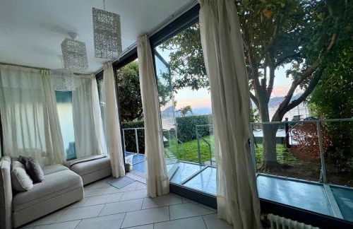 Rest and Relax Arona - On the lake - Foto 5