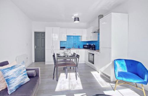 Super Cozy I Sleeps 3 I Fast Wi-Fi I Self Check-in I Free Parking I LongTerm Rates Available - Foto 6