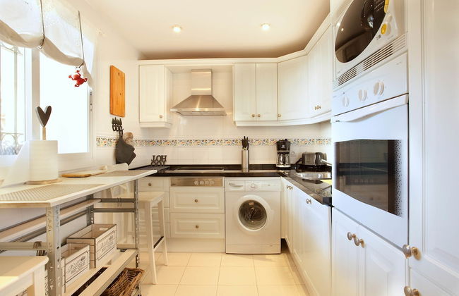 Luxury beach apartment Elviria, Marbella - Photo 4